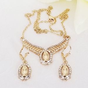 Guadalupe Women's Necklace Set. 14K Gold Plated. New